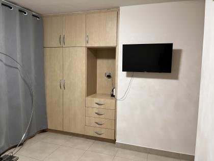 Se alquila habitación Condado del Rey