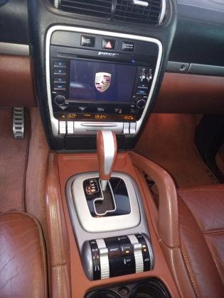 Porsche Cayenne 4.8 V8 2008 gasolina