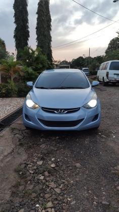 ***SE VENDE*** Hyundai Elantra 2012