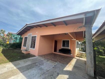 Bonita casa familiar en alquiler