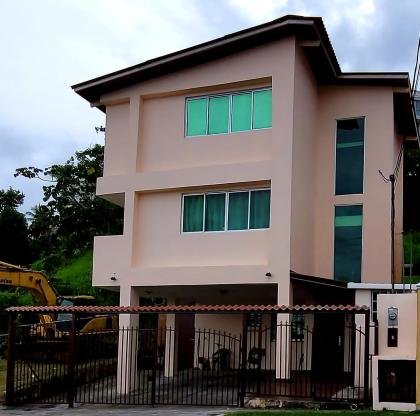 ¨Vive en la comodidad y el lujo en altos de Panamá con este increible cuarto de alquiler 