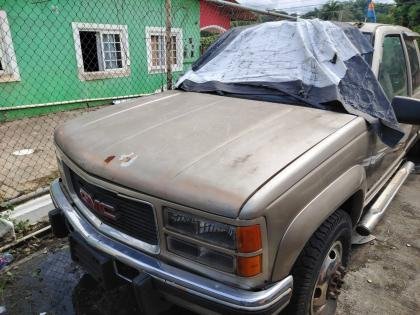 Se vende GMC 3500 de 1998