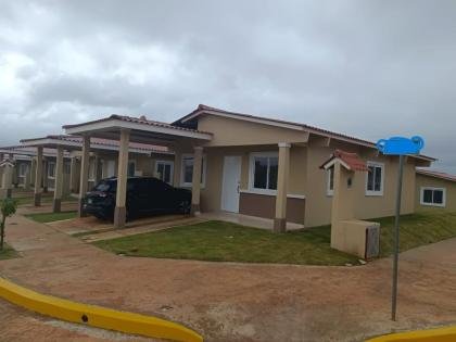 Se alquila casa ó VENTA $120 MIL