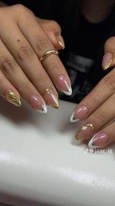 Cursos de uñas acrilicas y gel técnicas híbridas