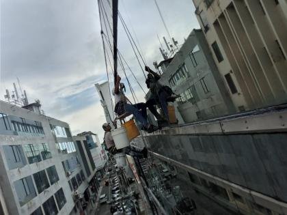 Color que sube, protege y permanece: PINTURA EN ALTURAS PTY